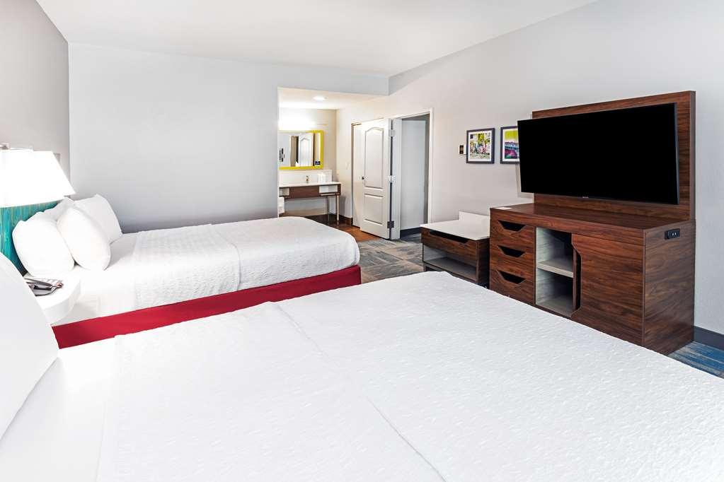 Hampton Inn And Suites Houston Heights I-10 Номер фото